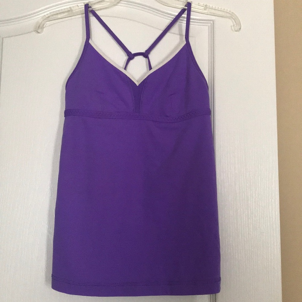 Lululemon lice lightly  tank top size 2-4